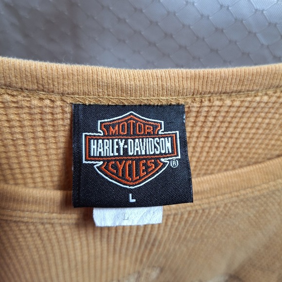 HARLEY-DAVIDSON Motorcycles Waffle Knit Boat Neck Top Sz L Gold Thermal Biker - Picture 6 of 9
